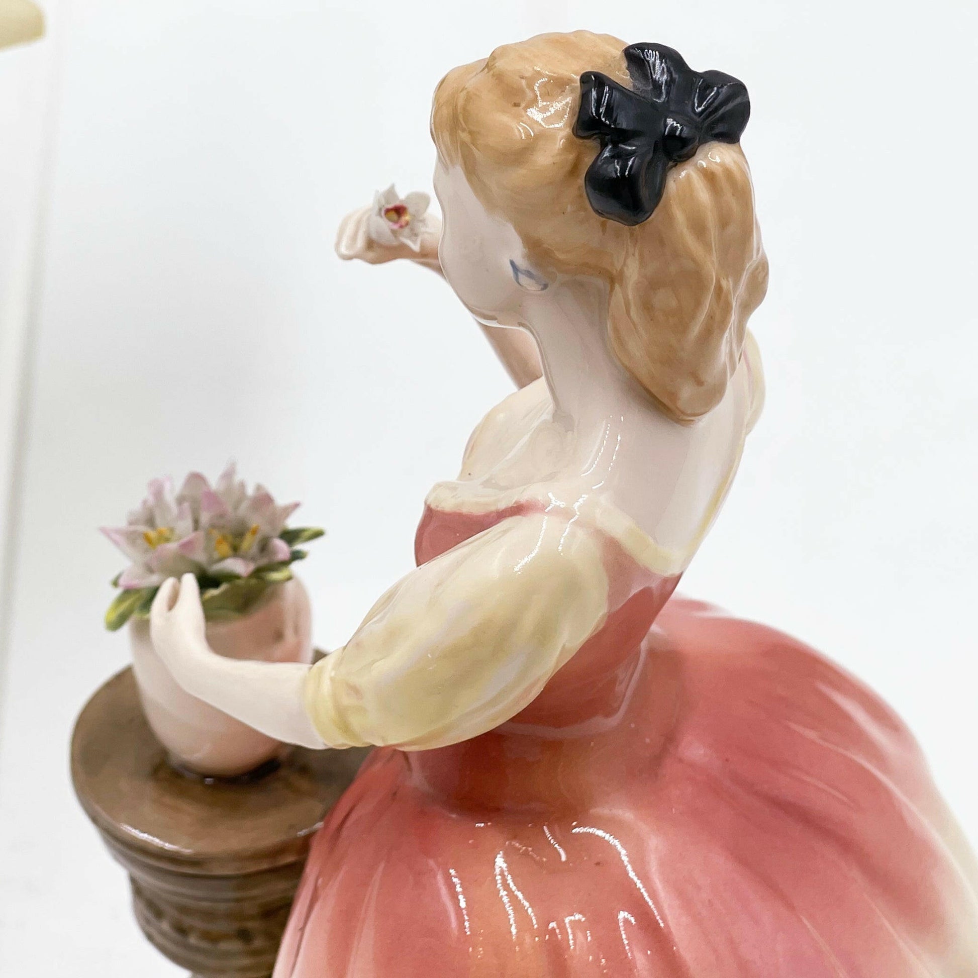 Royal Doulton Michael Doulton Exclusive HN 3380 1993 Sarah (signed) - Exquisite Homewares