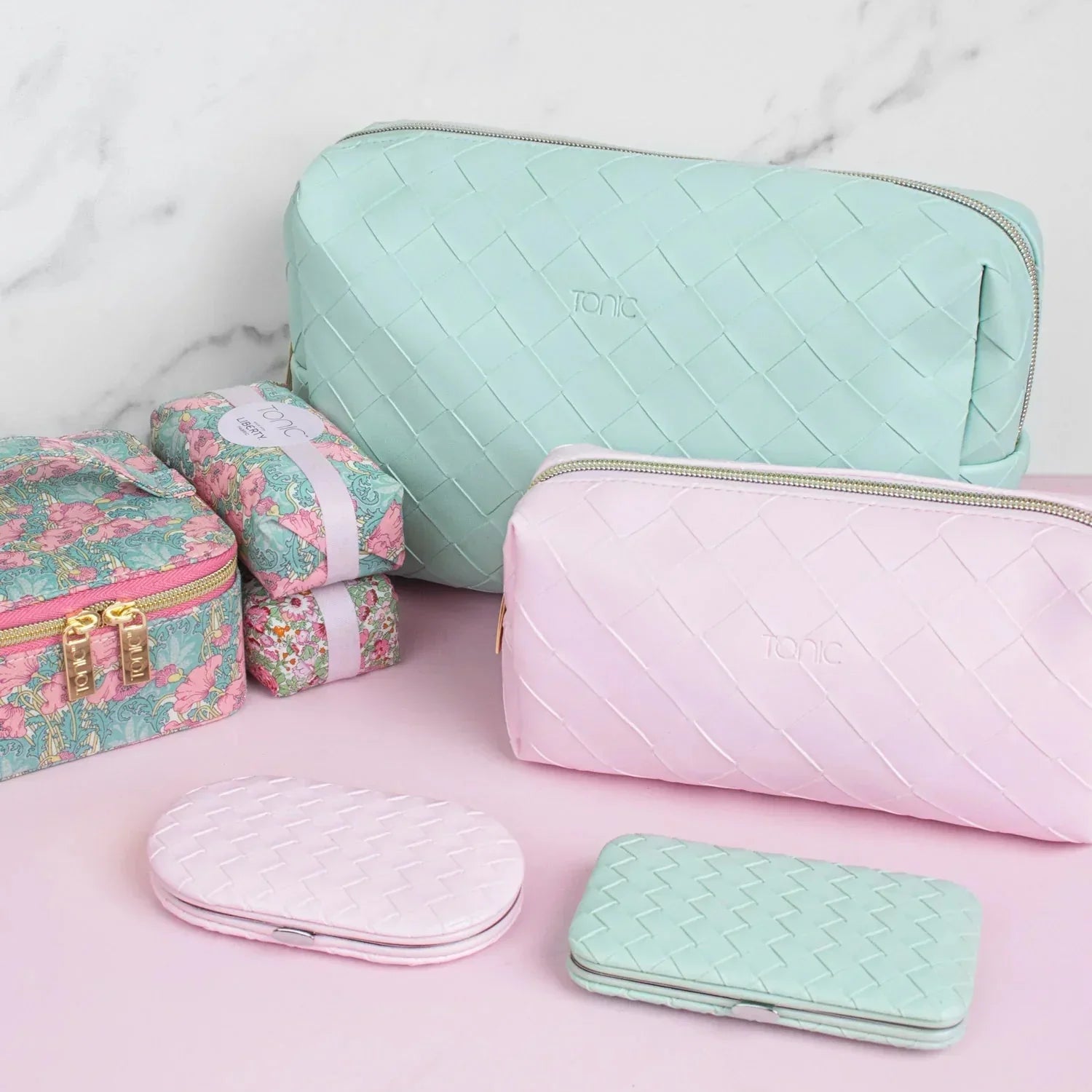 Small Beauty Bag - Woven Peony - Exquisite Homewares 