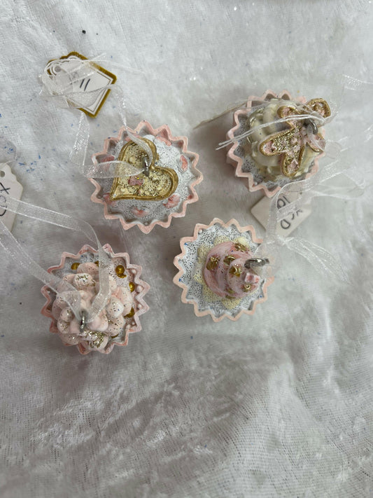 Small Cupcake Christmas Tree Hanging Decoration - Exquisite Homewares