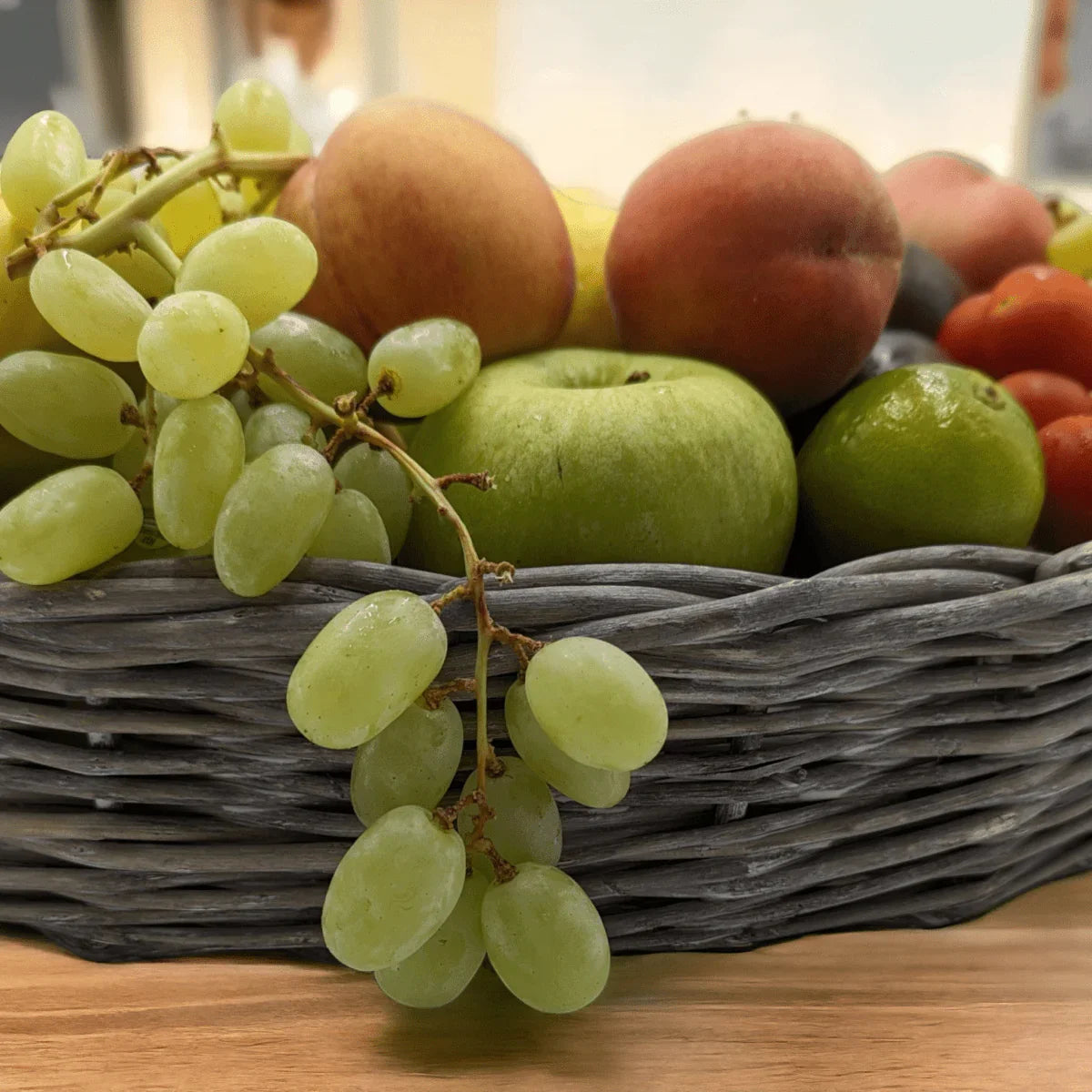 Woven Willow Tray - Exquisite Homewares 