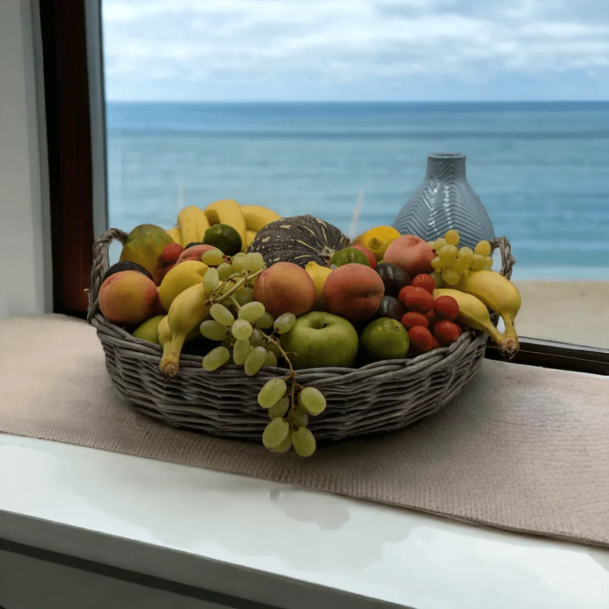 Woven Willow Tray - Exquisite Homewares 