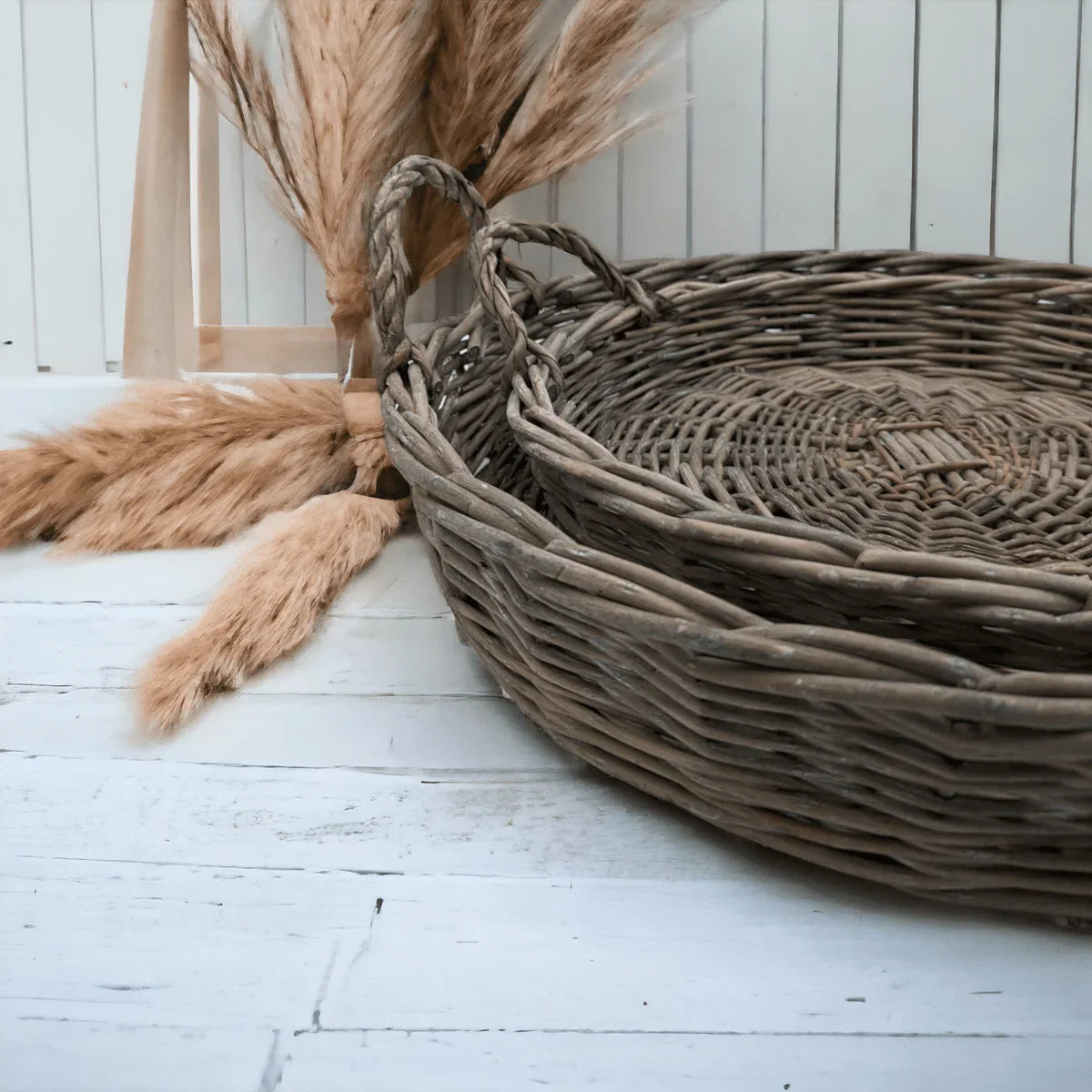 Woven Willow Tray - Exquisite Homewares 