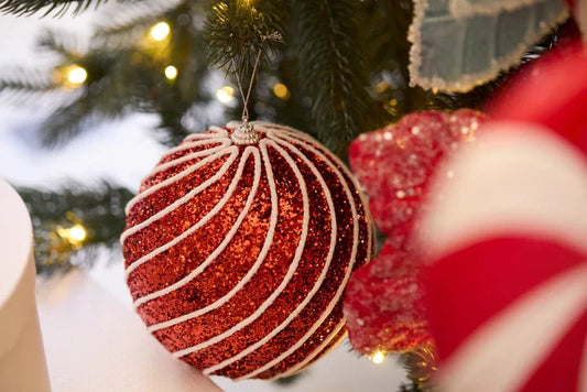 XL Red And White Swirl Bauble - Exquisite Homewares